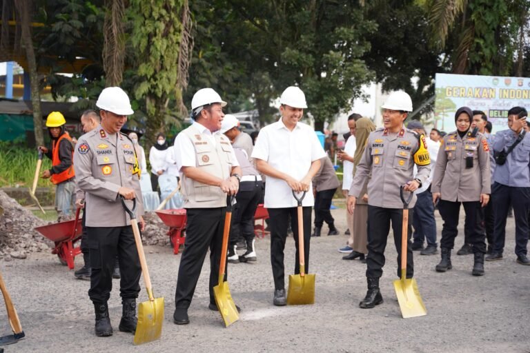 95818058d228446f81808378823a42f3