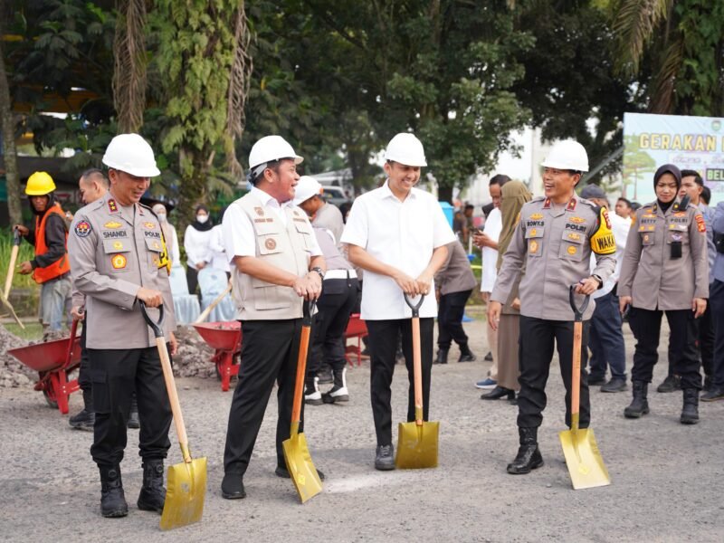 95818058d228446f81808378823a42f3